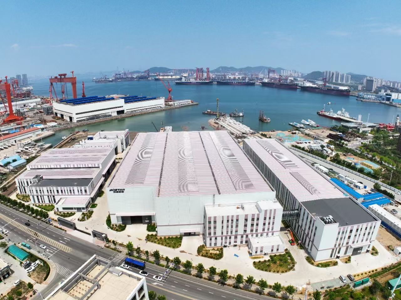 EIHE Intelligent Manufacturing Gold Award Kualitas - Selamat untuk perusahaan kami untuk memenangkan Penghargaan Proyek Kualitas Emas dari Asosiasi Industri Struktur Baja Shandong untuk dua proyek.